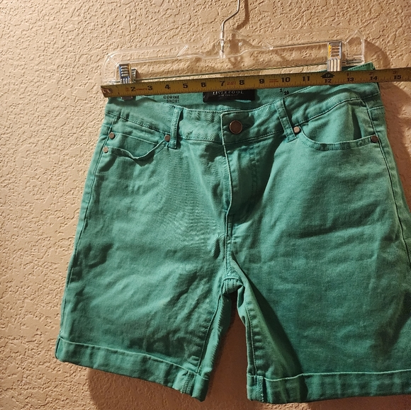 Liverpool light green shorts, size 2 - Picture 4 of 11